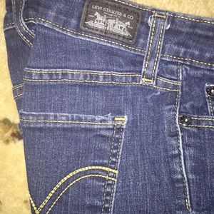 Levi’s Skinny Distressed Jeans